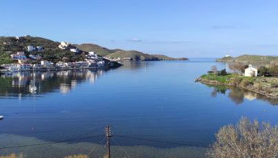 Amazing 2 bedroom apartment overlooking the Marina of Vourkari - Foto 2