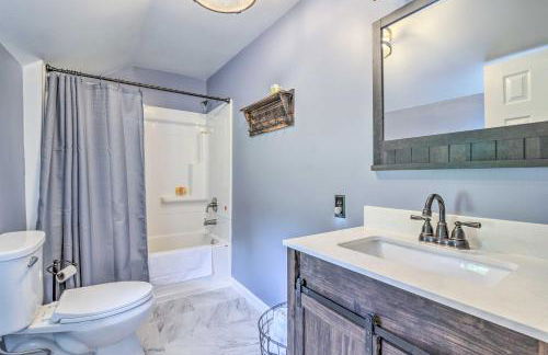 Watkins Glen Lakeview Cottage with Waterfall! - Foto 44