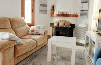 Villa totalmente independiente con piscina comunitaria - Foto 18