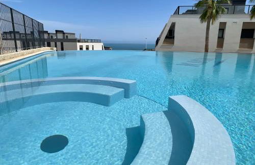 Iconic Alluba Alicante luxury bay - Photo 4