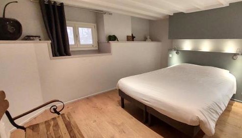 Appartement multi-niveaux avec patio - Jardin Public - Foto 5