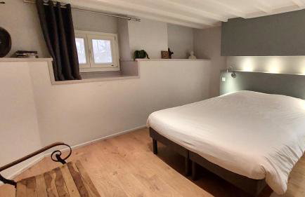 Appartement multi-niveaux avec patio - Jardin Public - Foto 5