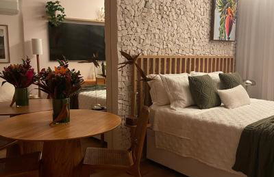 Design Apartment in Leme, Stone Wall, 2' from the Beach - Photo 1