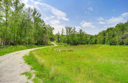 Secluded Lenoir Tiny Home with Private Hot Tub! - Foto 26