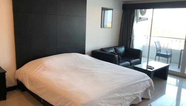 Platinum Suites Floor 6 Room 63 - Photo 3, Room