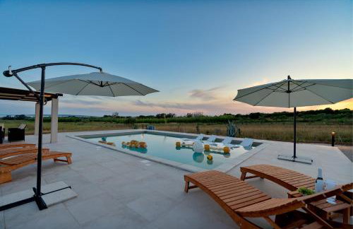 Villa Slatina near Zrce beach - Photo 19