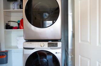 Lakeview Villa with Private Hot Tub, Firepit & Spacious Decks with Breathtaking Cliff Views - Foto 44