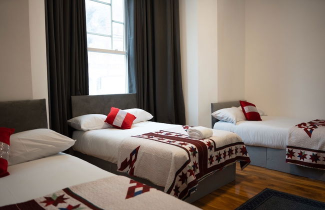 Carlton Residence Sleeps 6 - Photo 4