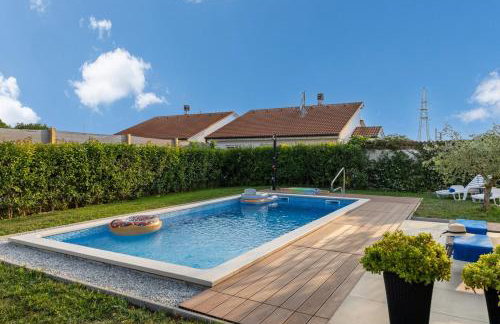 Modern apartment Ana with Jacuzzi and Pool - Foto 2