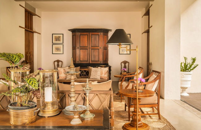 Ishq Colombo - Photo 48