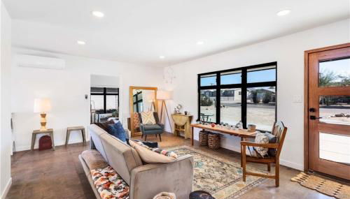 Cozy Fresh Desert Hideaway, 5 mins to Joshua Tree - Foto 4