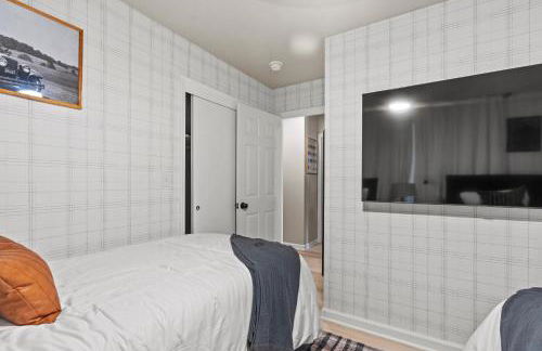 NEW 5 Star Luxury-Masters-Hot Tub-Fire Pit-EV Char - Foto 35