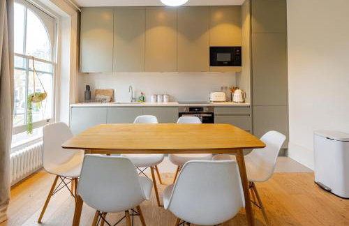 Charming Apartment Steps Away From Islington - Foto 17