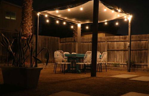 Remodeled Ventura Beach Home with Yard and Fire Pit! - Foto 27