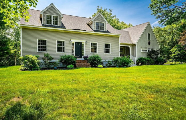 Maine Adventure 3BR Oasis Awaits! - Photo 39