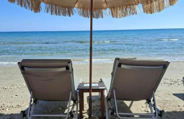 Niki's Beach House - Foto 23