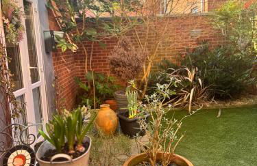 Chloes Retreat - Photo 16