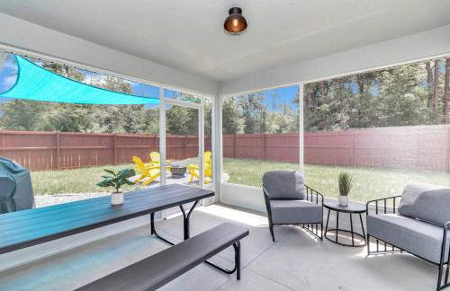 Bright & Colorful New Home 10 Min from Rainbow Springs - Foto 9