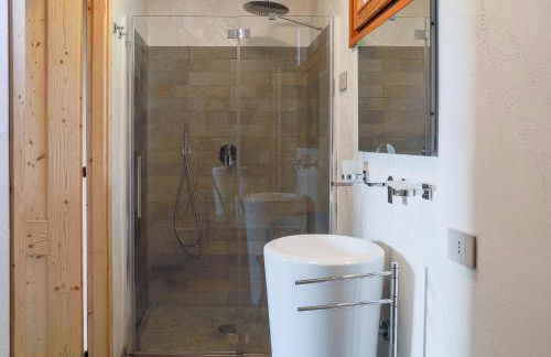 Green Chalet Scalotta - Nature Relax Lake view with private Jacuzzi and Spa - Foto 24