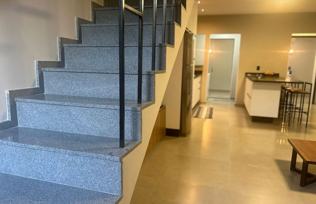 GEMINADO CASA 1 ALTO PADRÃO 4 QUARTOS - Photo 6