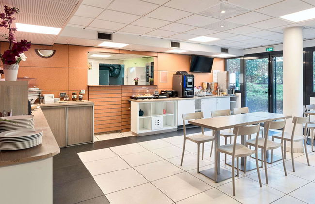 Comfort Aparthotel Versailles Saint-Cyr-l'Ecole - Foto 10