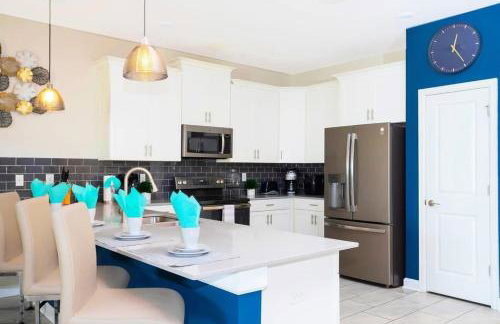 Stunning 9 Bd Single Family w/ Pool @ Champions Gate 1508 - Photo 26