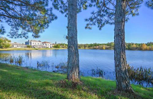 Disney World Getaway: 4 Br - Sunroof - BBQ Bliss - Foto 35