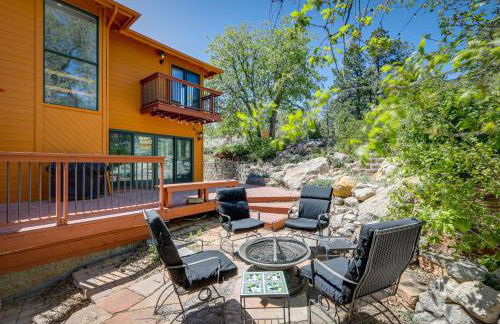 Spacious Flagstaff Home with Hot Tub and Fire Pit! - Photo 3