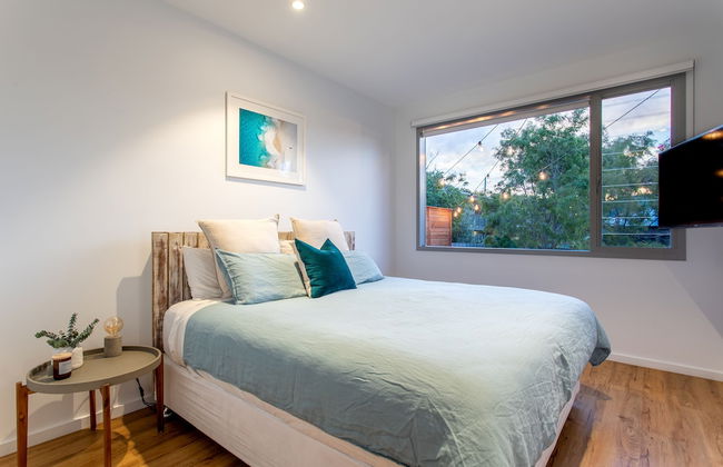 160 Steps from Yallingup Beach - Photo 3