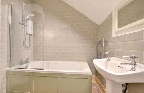 2 Bed in Bodham oc-1660 - Photo 10