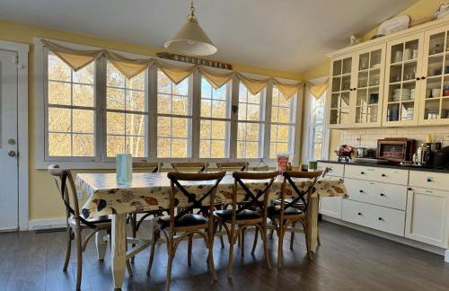 1890 CapeCod farmhouse:Charming, Private, Spacious - Photo 45