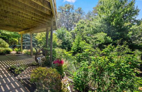 Serene Gardens 2 Miles to Beaches - Foto 36