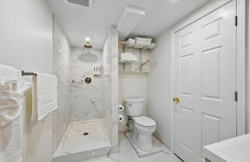 Lake Saint Louis Family Friendly Lakefront Retreat - Foto 35