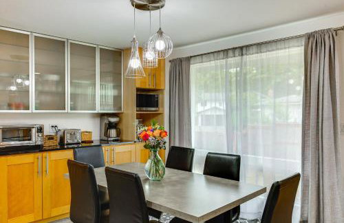 Redmond Retreat w/ Fenced Yard & EV Charger - Foto 4