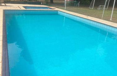 Villa Verde casa espaçosa com piscina e área verde no Lago Norte Brasilia - Foto 25