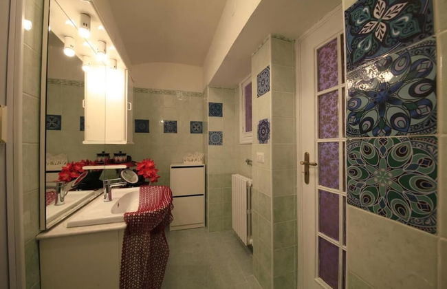 Dolls House Holiday Home - Photo 21