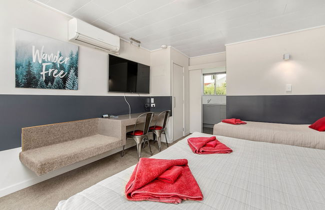 Alpine Motel - Photo 33