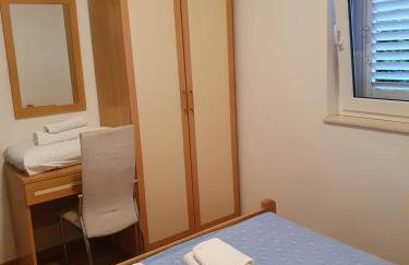 Aparthotel Marina Gromela - Photo 17