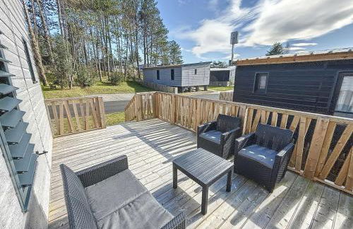 Chalet de Standing 6 Pers. à Jullouville - Piscine Chauffée, Plage à Proximité, Wi-Fi Inclus - FR-1-361-536 - Foto 23