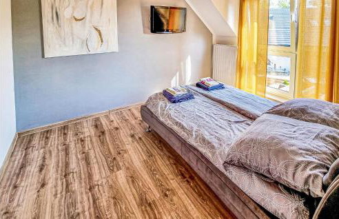 3 Bedroom Awesome Home In Zieleniewo - Foto 8