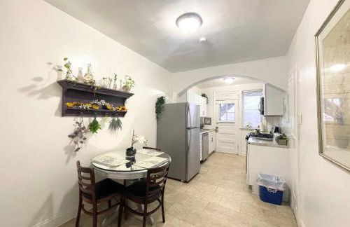 (49.1E) Garden style studio @ Forest Park & City! - Foto 5