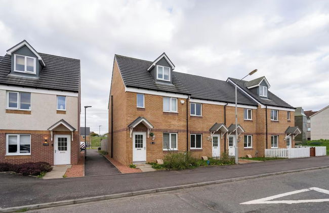 Charming 3 Bed Home in Stepps, Glasgow - Garden & Patio - Foto 63