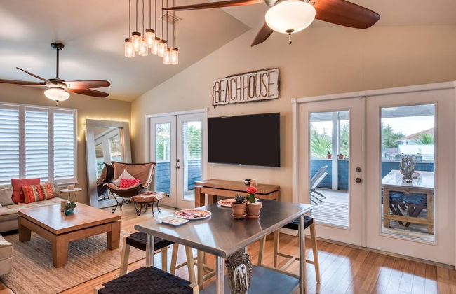 Bayside Bohemia - Photo 2