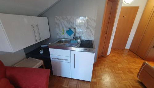 ABM Apartment 31 - Photo 4