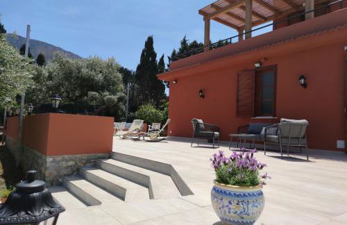 Panoramic Villa with Heated Pool & Whirlpool, WI-FI, Garden - Beach Side - 200mt from the sea - Foto 18