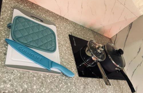 Modern Apartment, private Entrance, Private Backyard - Foto 4