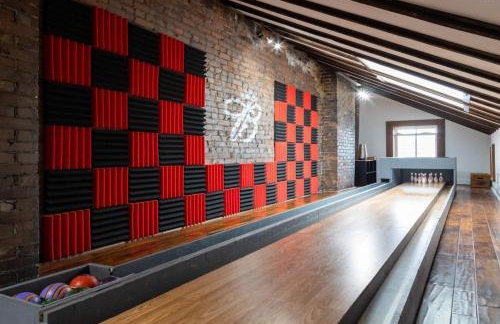 The Lady Emma Lafayette Park with Bowling ABODEbucks - Foto 49