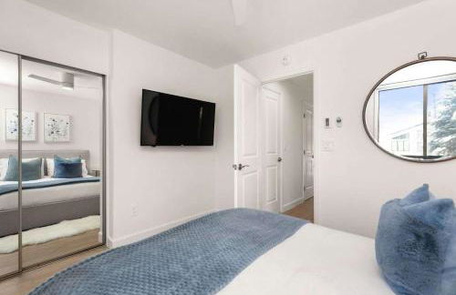 Renovated Riverfront 3 BR, 2 BA with Pool - Walk to Town! - Foto 23