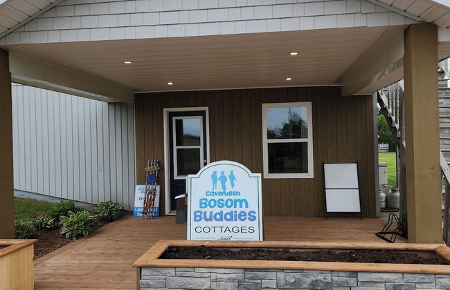 Cavendish Bosom Buddies Cottage Resort - Photo 52