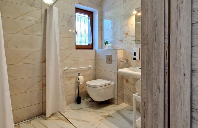 Holiday Home in Wisniowa With Pool and Forest - Photo 19